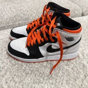 Nike Air Jordan 1 Retro OG Electro Orange High-Top Sneakers 6.5Y